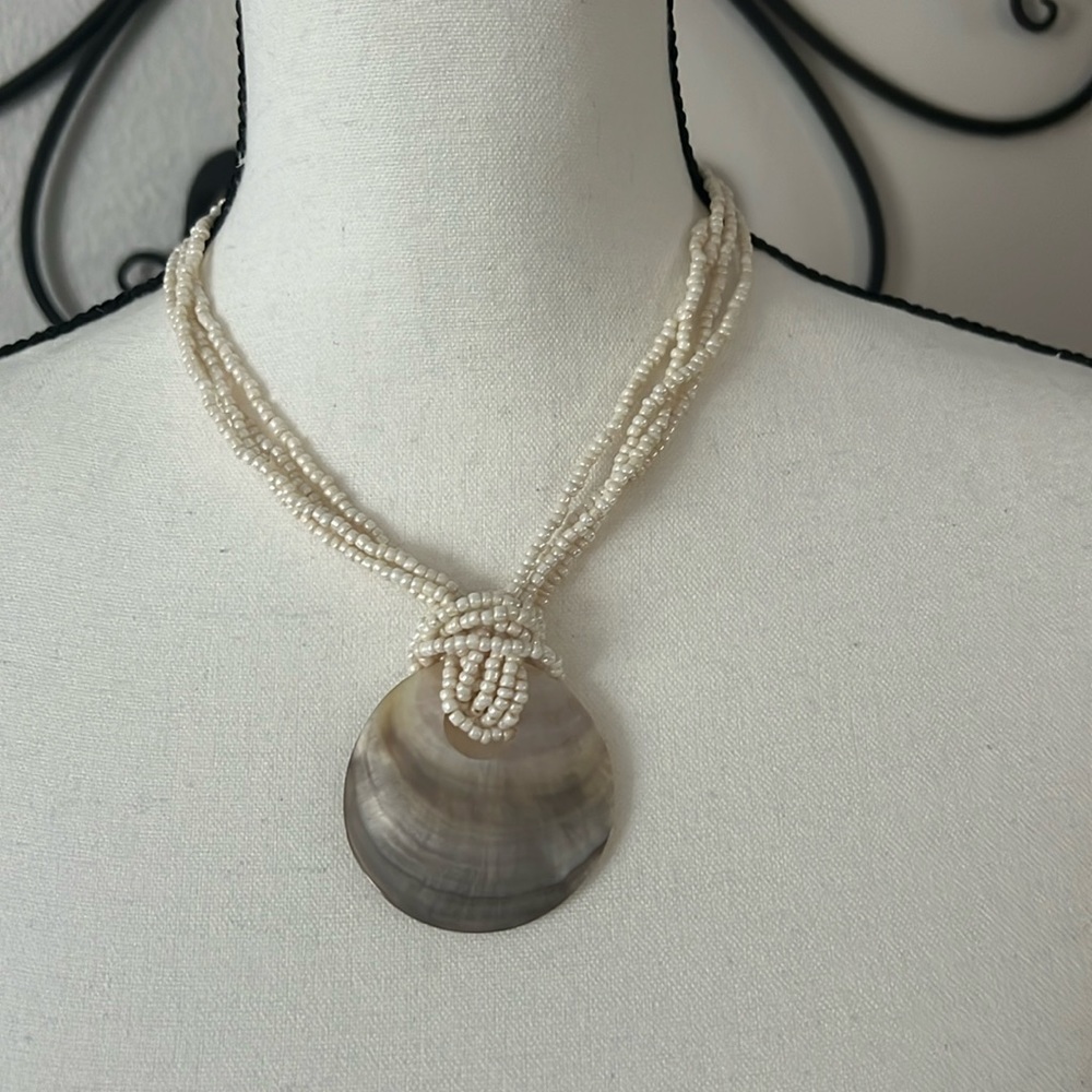 Beaded Shell Choker Necklace